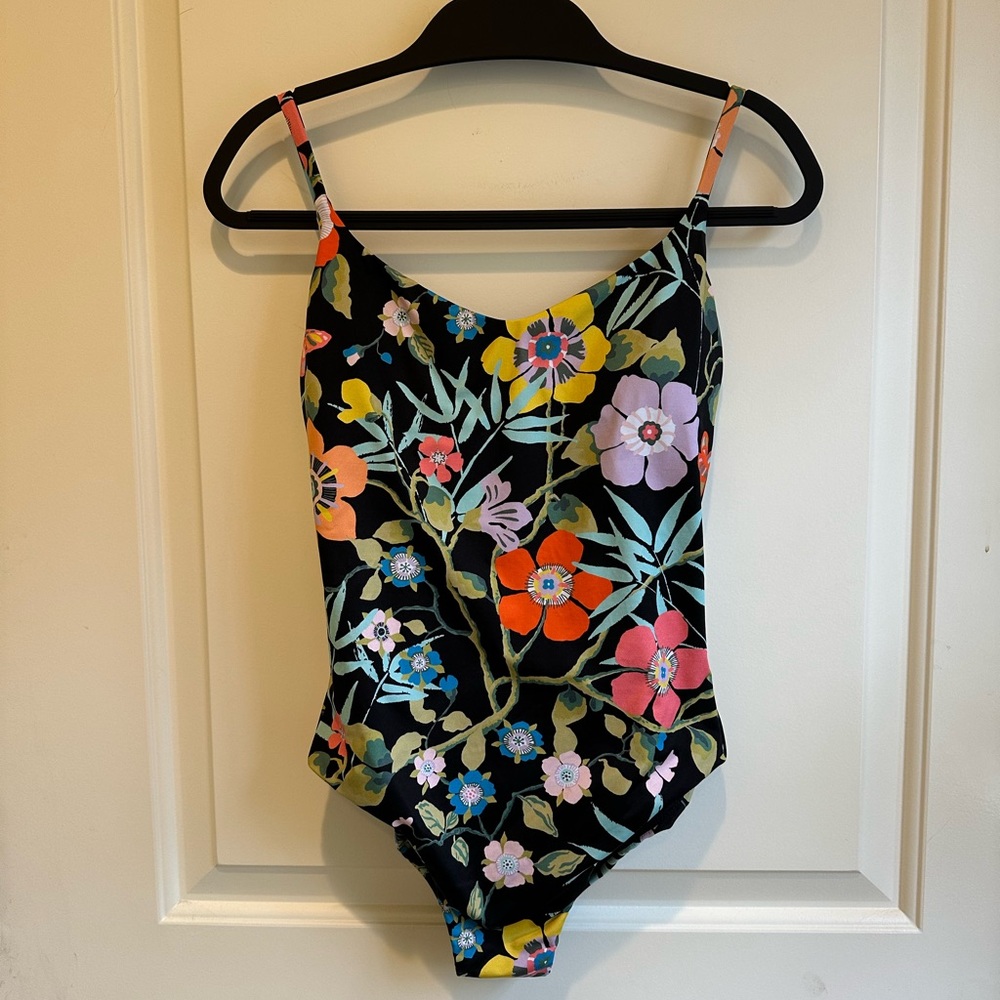 NWT J. Crew Liberty Pavilion Floral rounded v-neck One Piece Swimsuit Sz 0